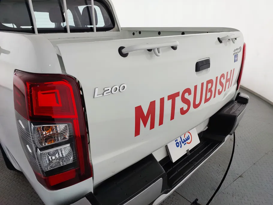 ميتسوبيشي L200 DC 4x2 2021 