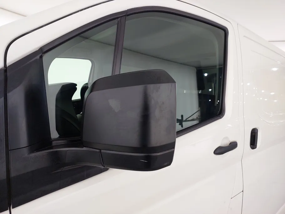 2023 تويوتا Haice بضاعة سقف عالي 