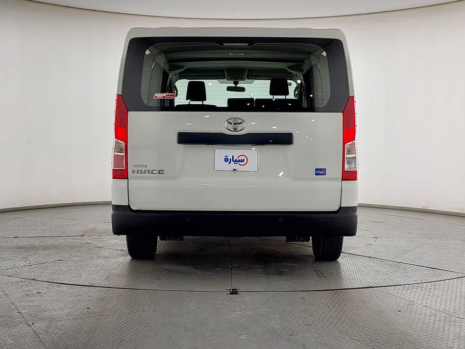 2023 تويوتا Haice بضاعة سقف عالي 
