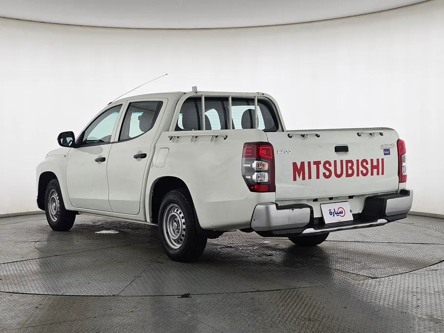 ميتسوبيشي L200 DC 4x2 Diesel 2022 