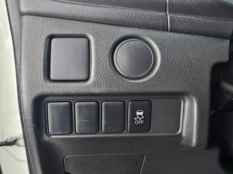 ميتسوبيشي L200 DC 4x2 Diesel 2022 