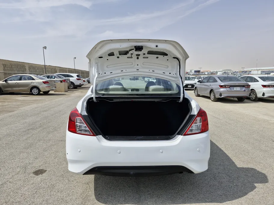 2021 Nissan Sunny Classic 