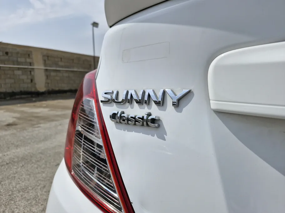 2021 Nissan Sunny Classic 