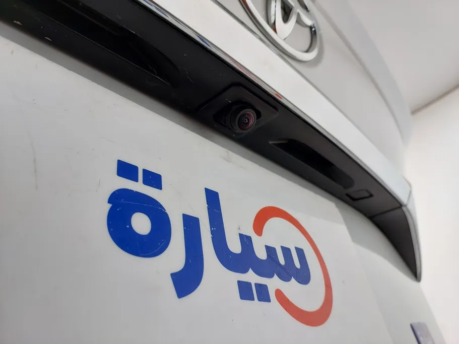 2025 Toyota Corolla XLI Executive Moonroof 