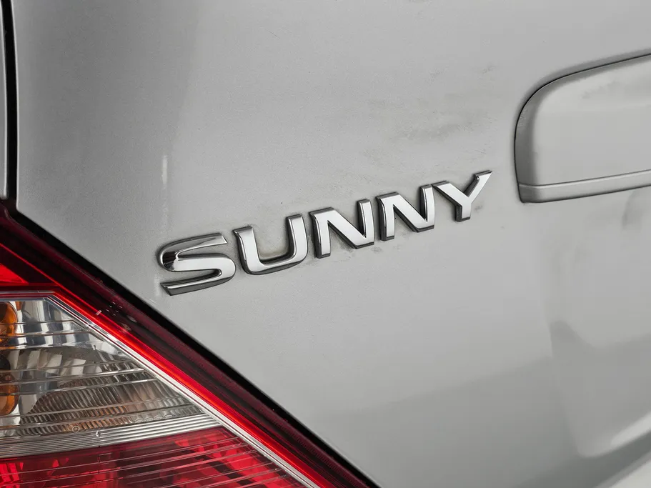 2023 Nissan Sunny SV Comfort 