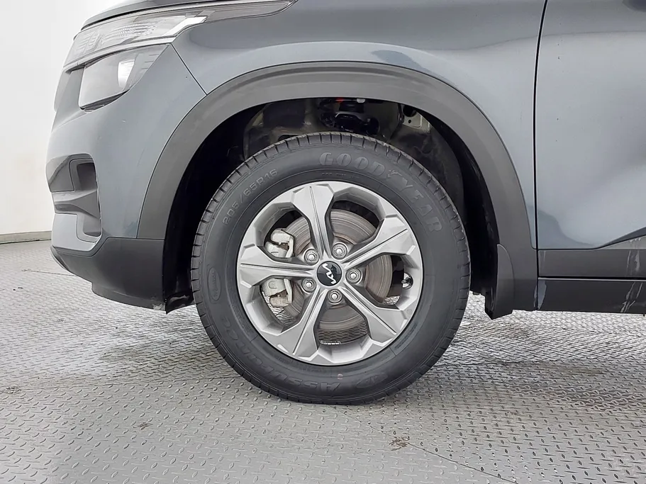 2023 كيا Seltos LX 