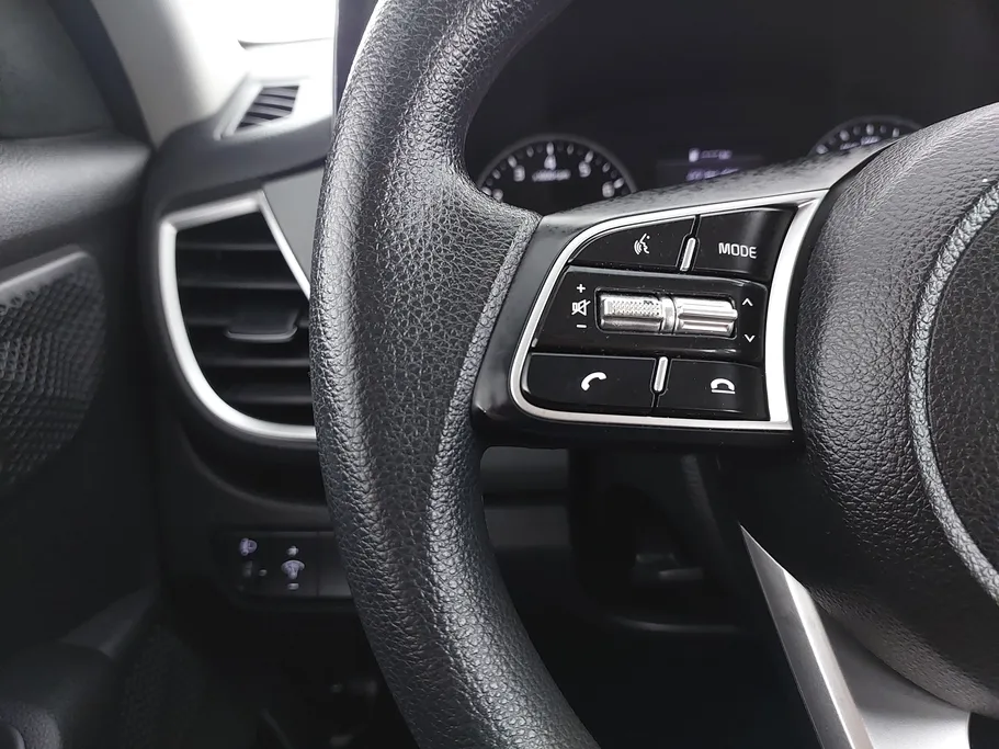 2023 كيا Seltos LX 