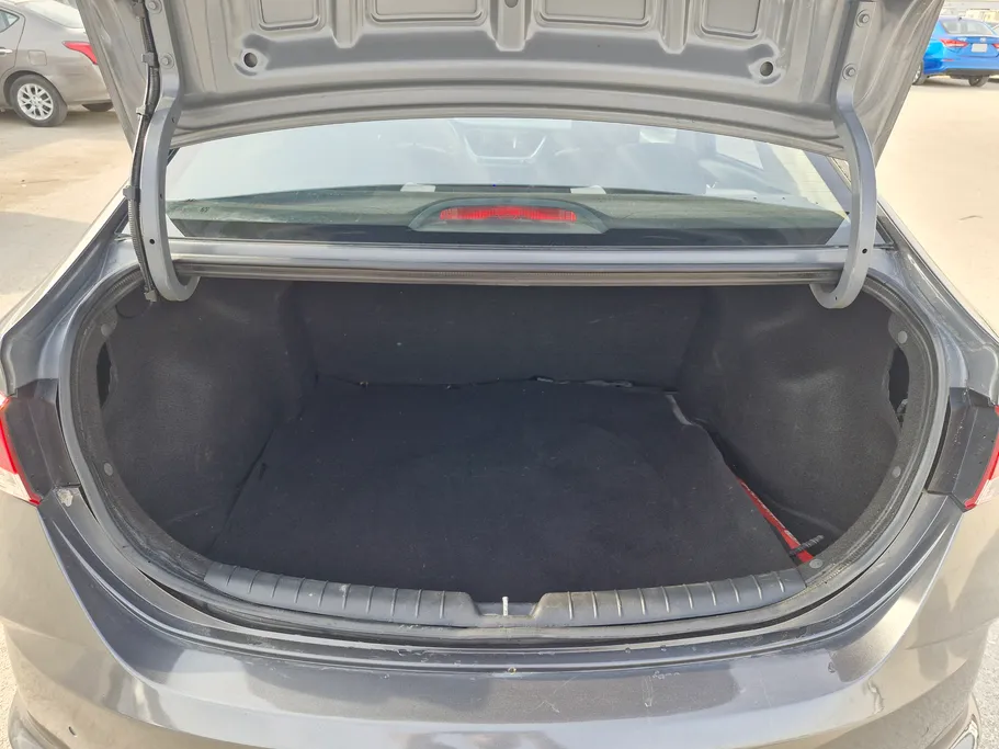 هيونداي اكسنت سمارت 2022 