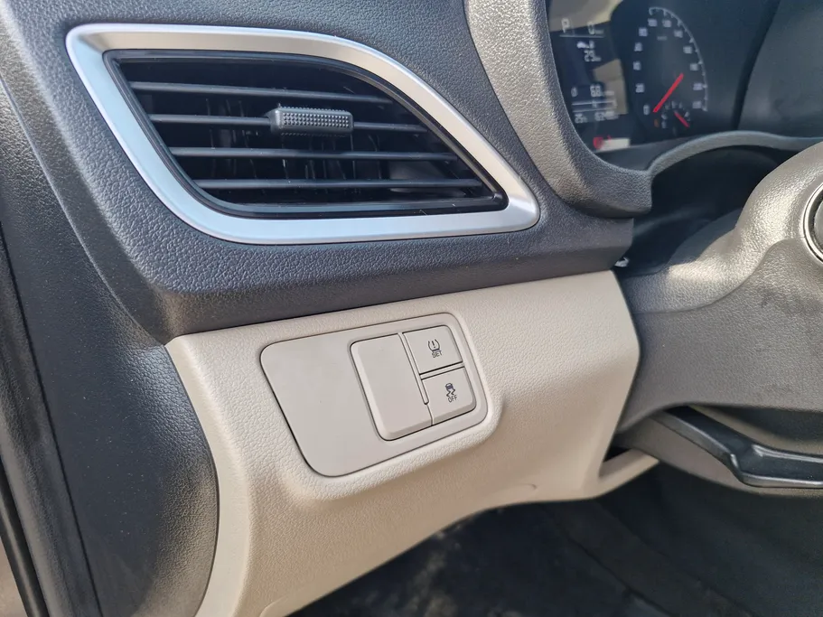 هيونداي اكسنت سمارت 2022 