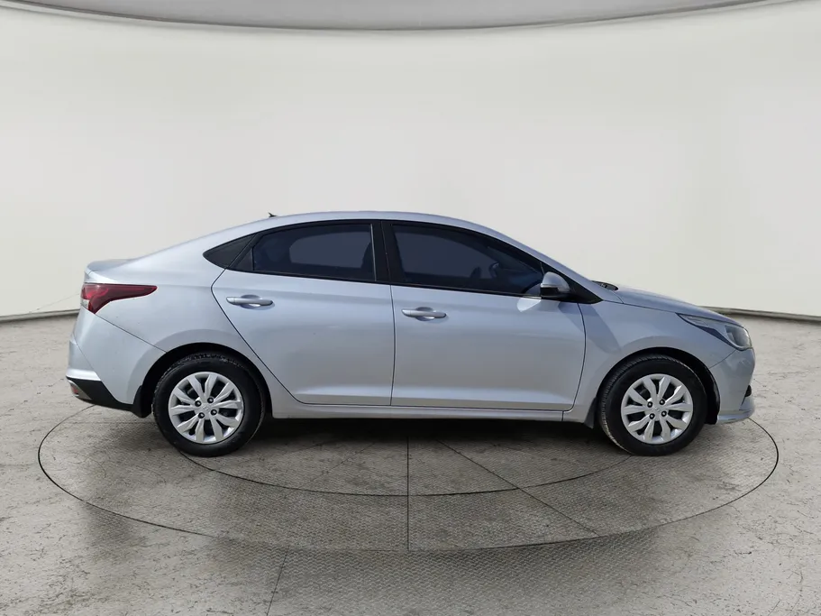 هيونداي اكسنت سمارت 2022 