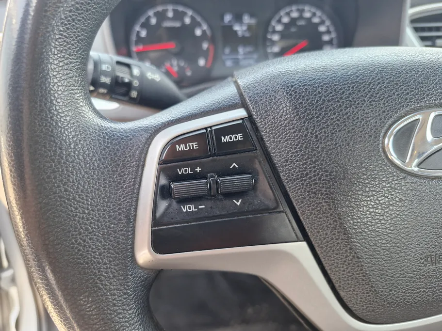 هيونداي اكسنت سمارت 2022 