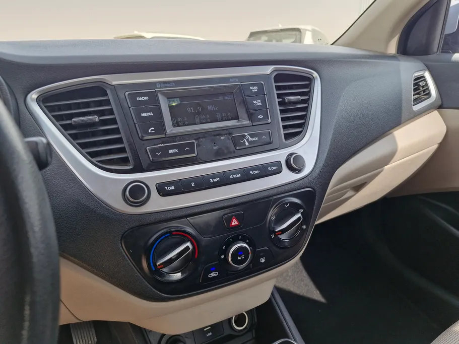 هيونداي اكسنت سمارت 2022 