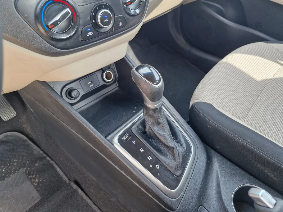 هيونداي اكسنت سمارت 2022 