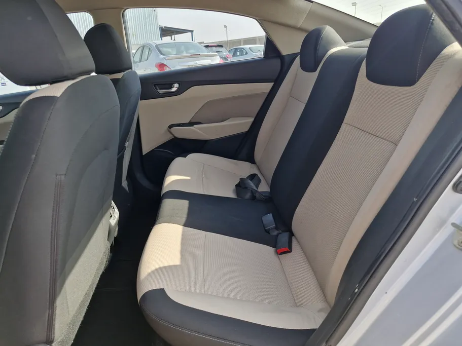 هيونداي اكسنت سمارت 2022 