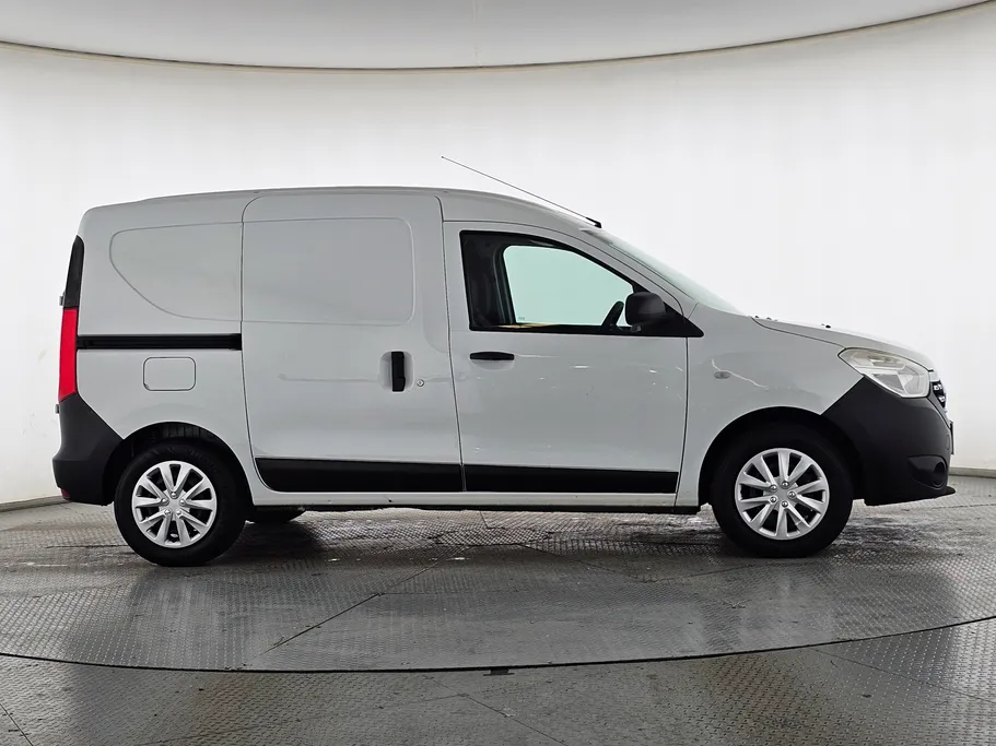 رينو دوكر Van بضاعة 2021 