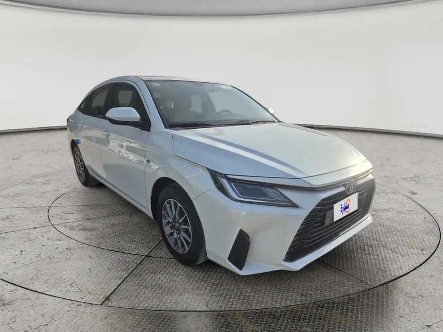 تويوتا يارس Y 2023 