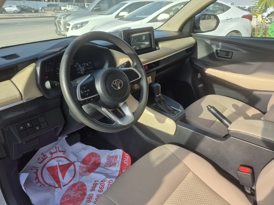 تويوتا يارس Y 2023 