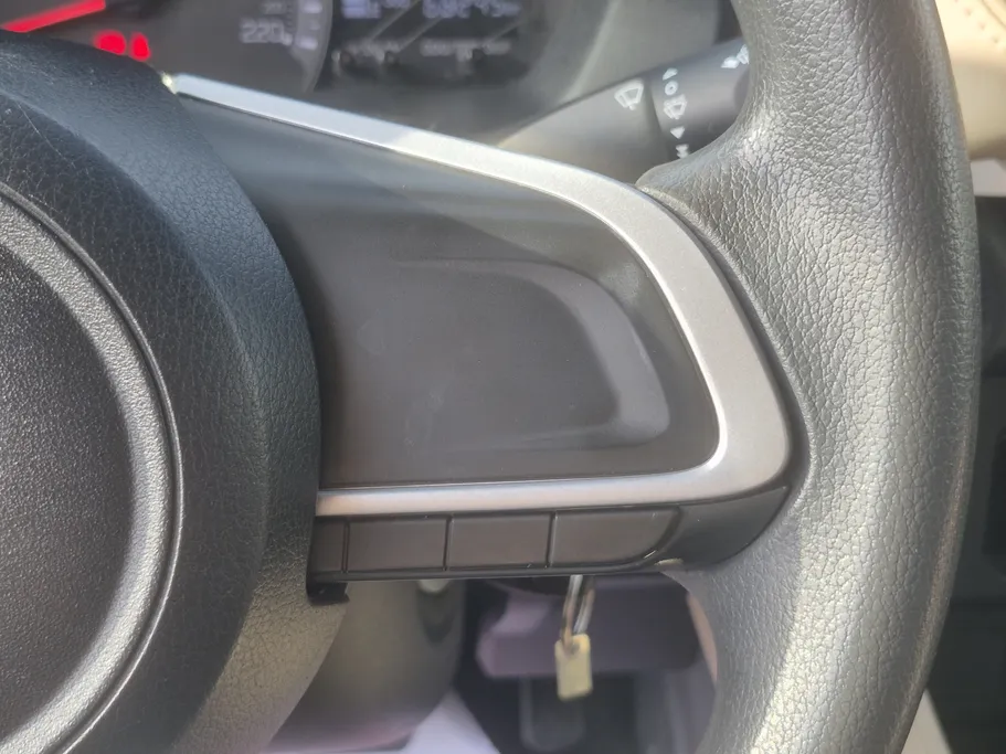 تويوتا يارس Y 2023 