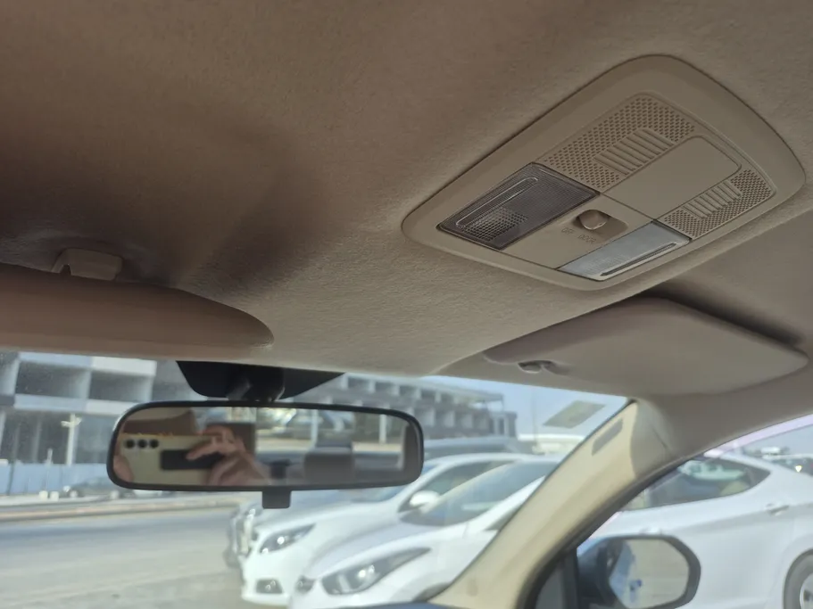 تويوتا يارس Y 2023 