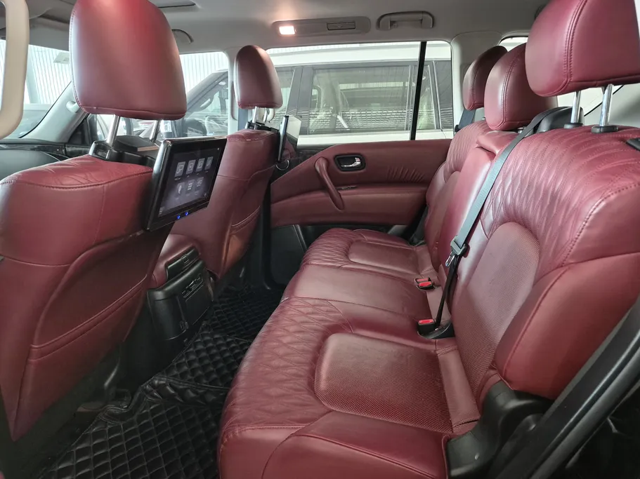 2023 Nissan Patrol Platinum 