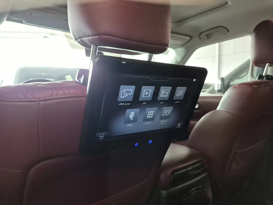 2023 Nissan Patrol Platinum 