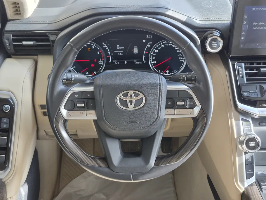 تويوتا لاندكروزر VXR1 2023 