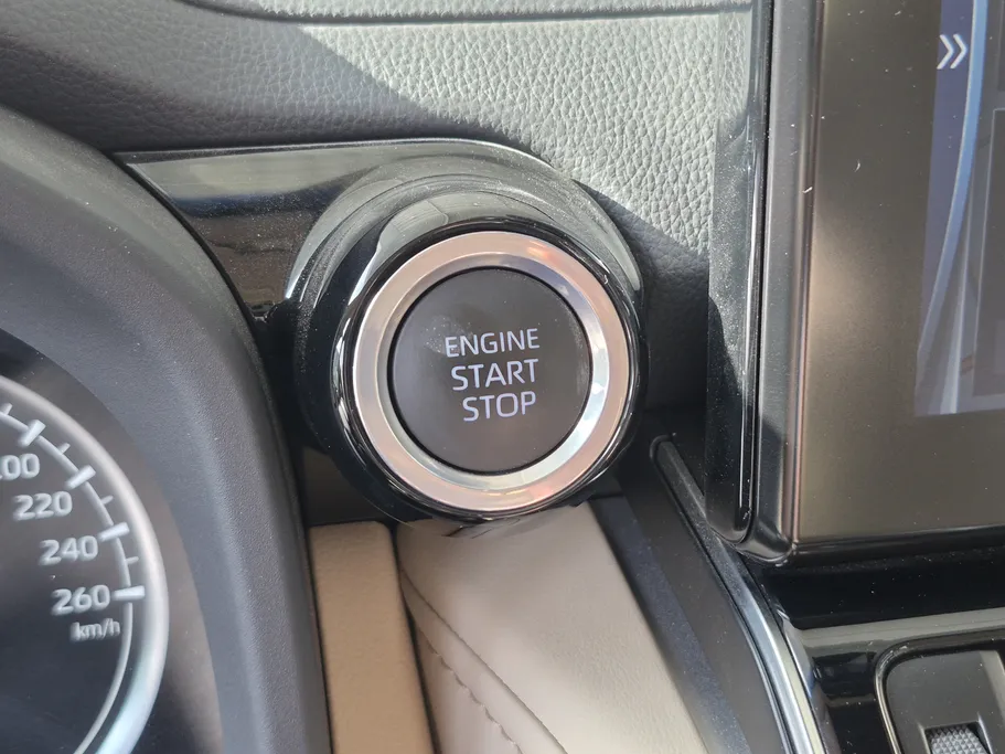 تويوتا لاندكروزر VX 2023 