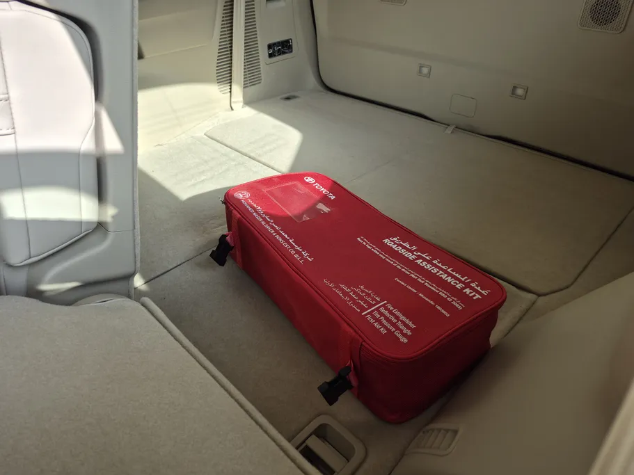 تويوتا لاندكروزر VX 2023 