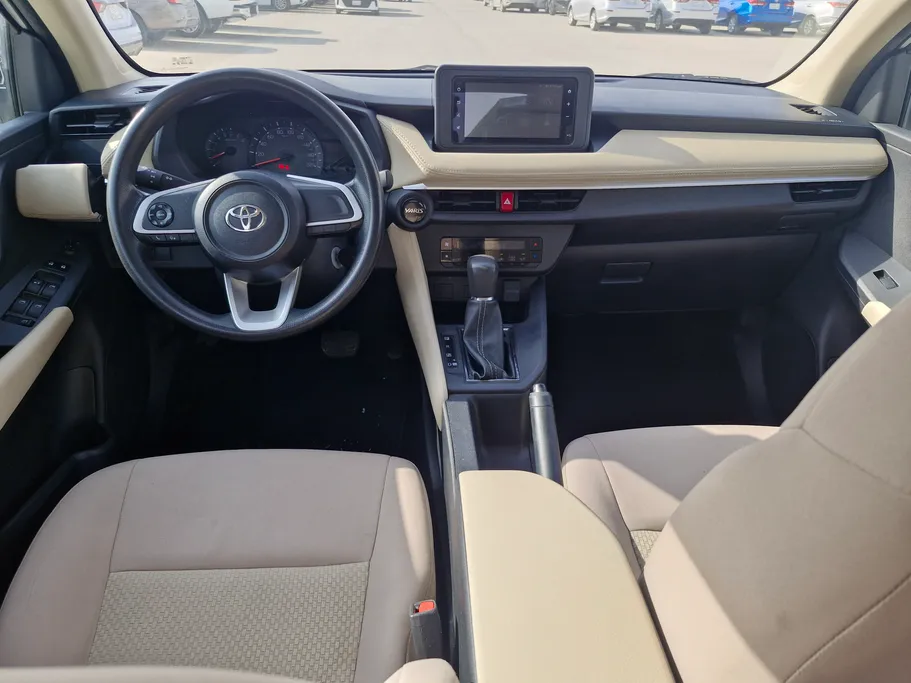 2023 تويوتا Yaris  Y 