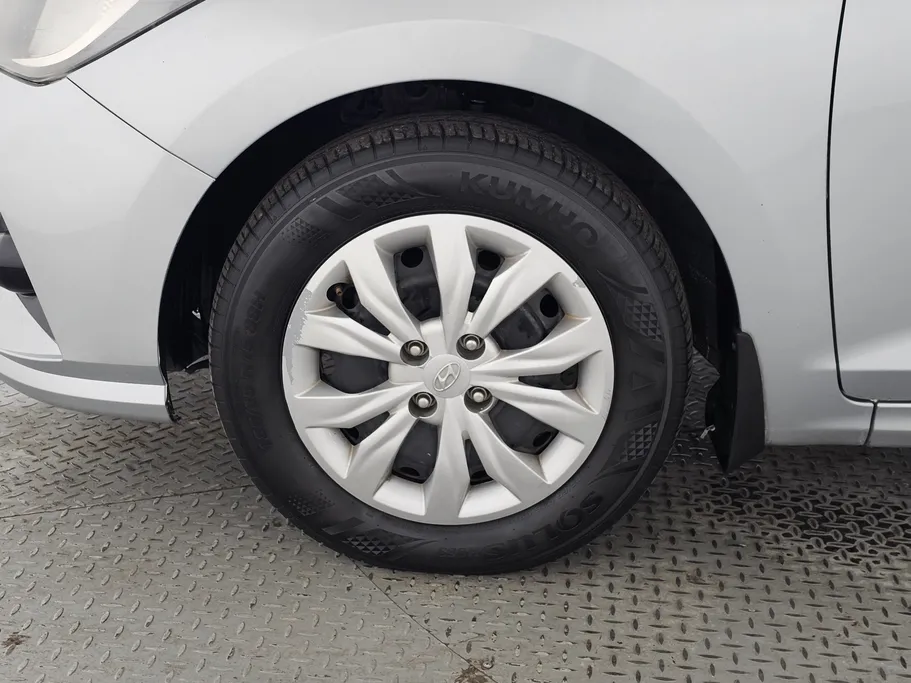 2021 Hyundai Accent Smart 