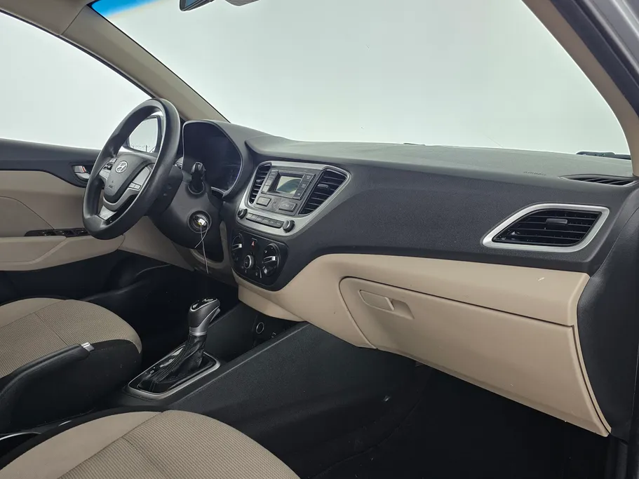 2021 Hyundai Accent Smart 