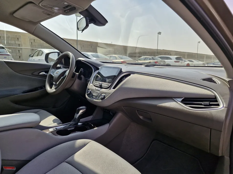 2021 Chevrolet Malibu LS 