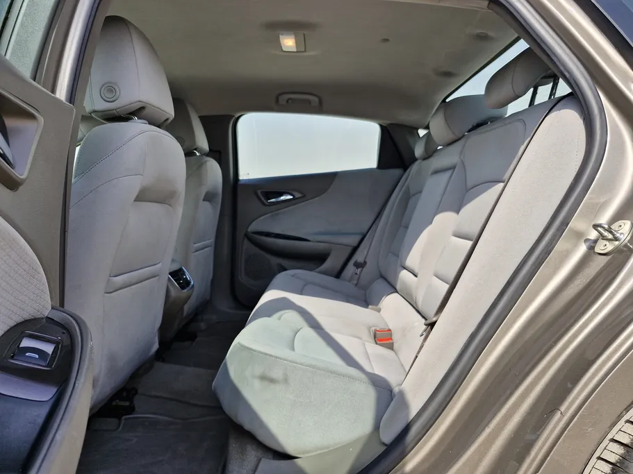 2021 Chevrolet Malibu LS 