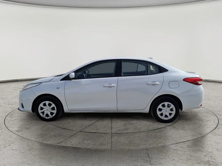 2021 تويوتا Yaris  Y 