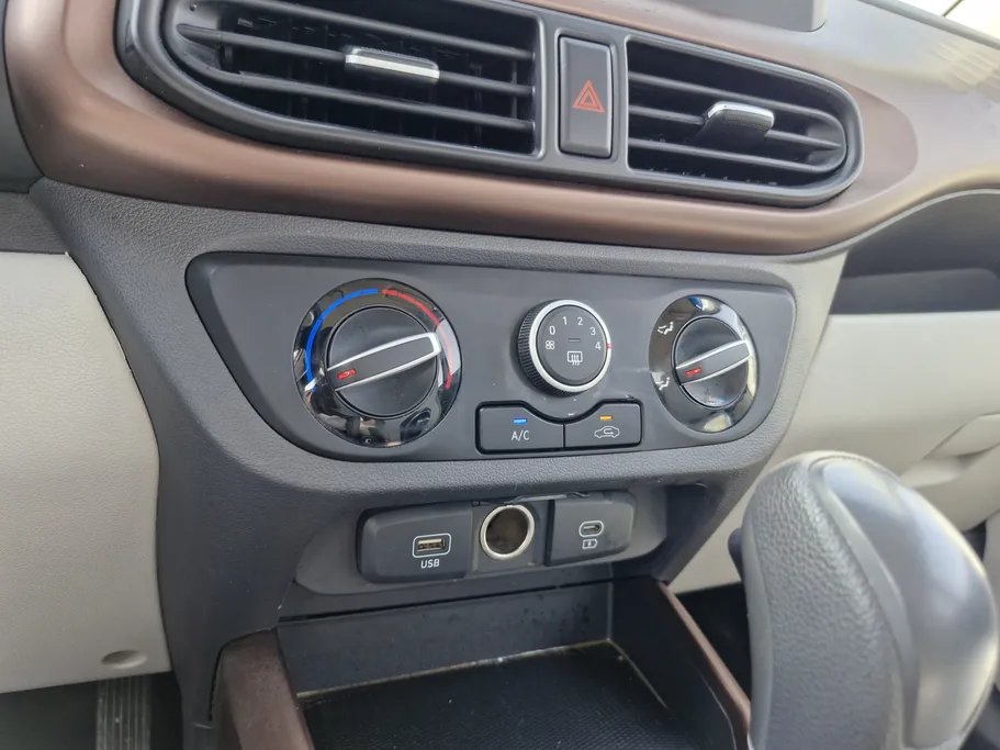 هيونداي Grand i10 فلييت 2024 