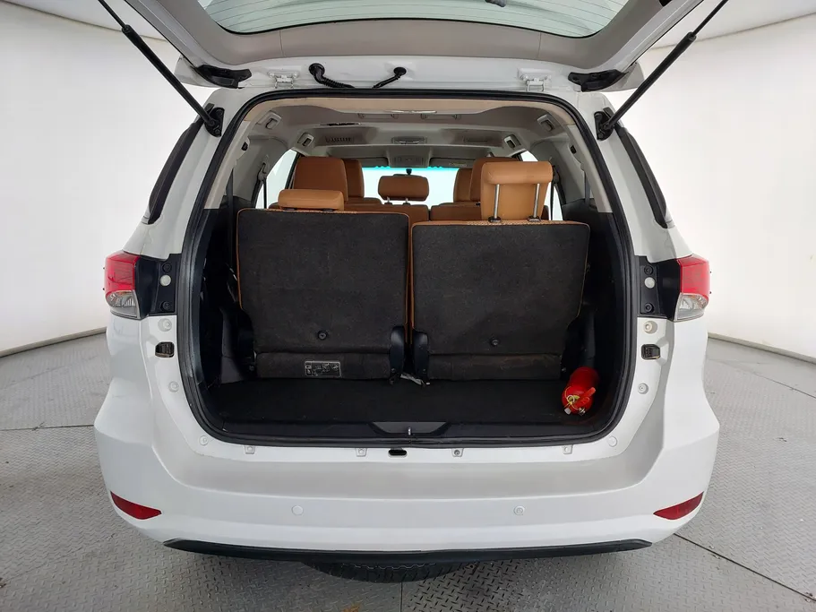 2023 Toyota Fortuner GX2 4x4 