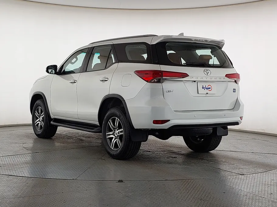 2023 Toyota Fortuner GX2 4x4 