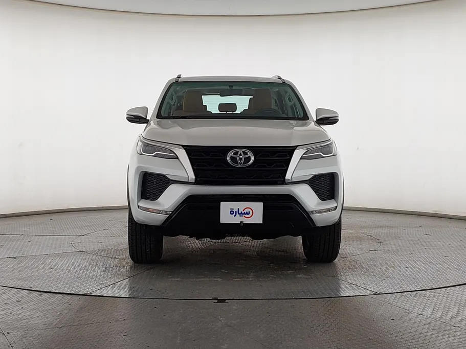 2023 Toyota Fortuner GX2 4x4 