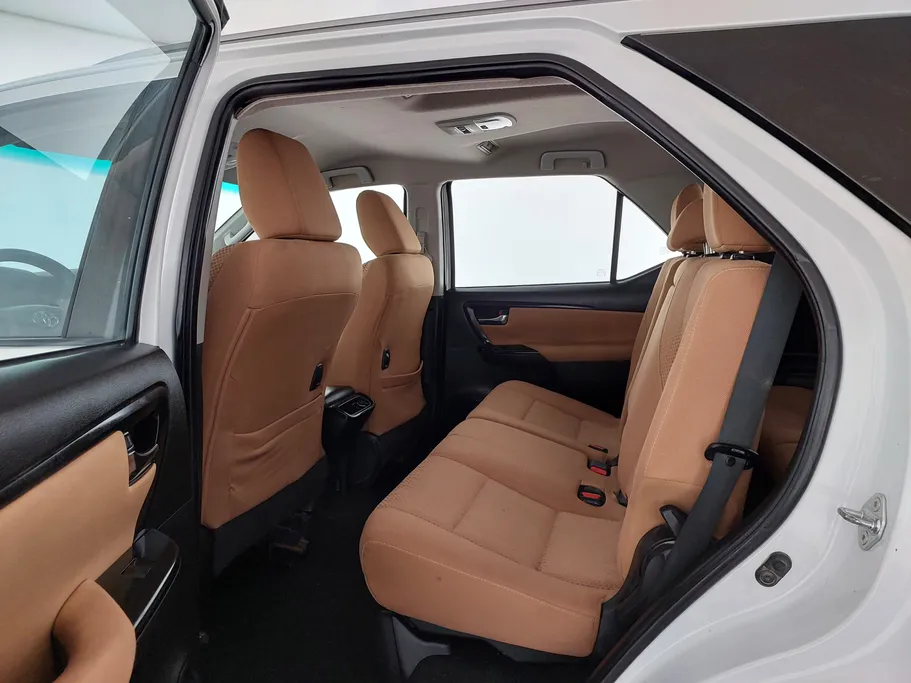 2023 Toyota Fortuner GX2 4x4 