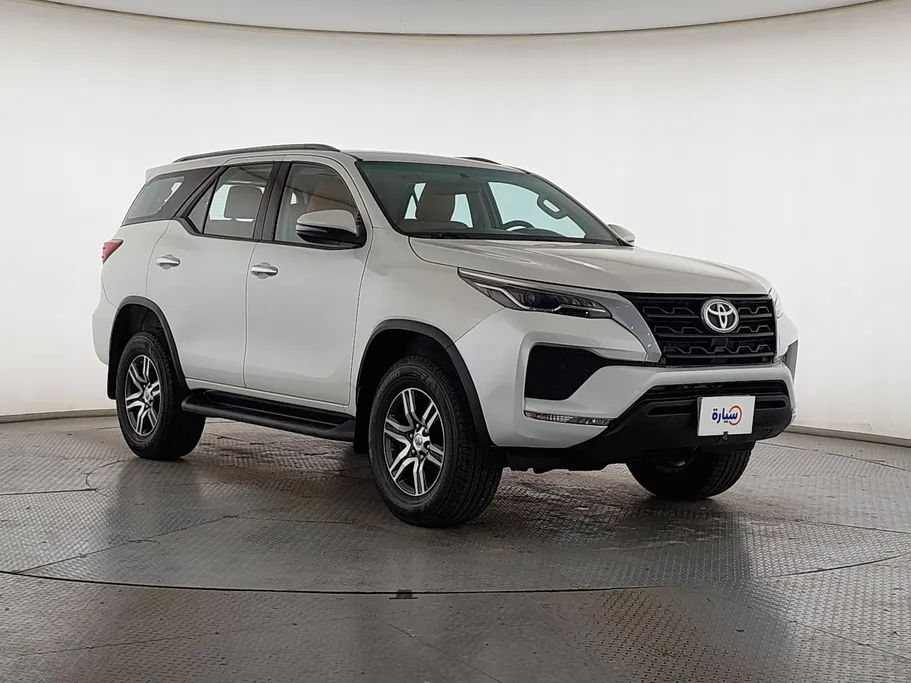 2023 Toyota Fortuner GX2 4x4 