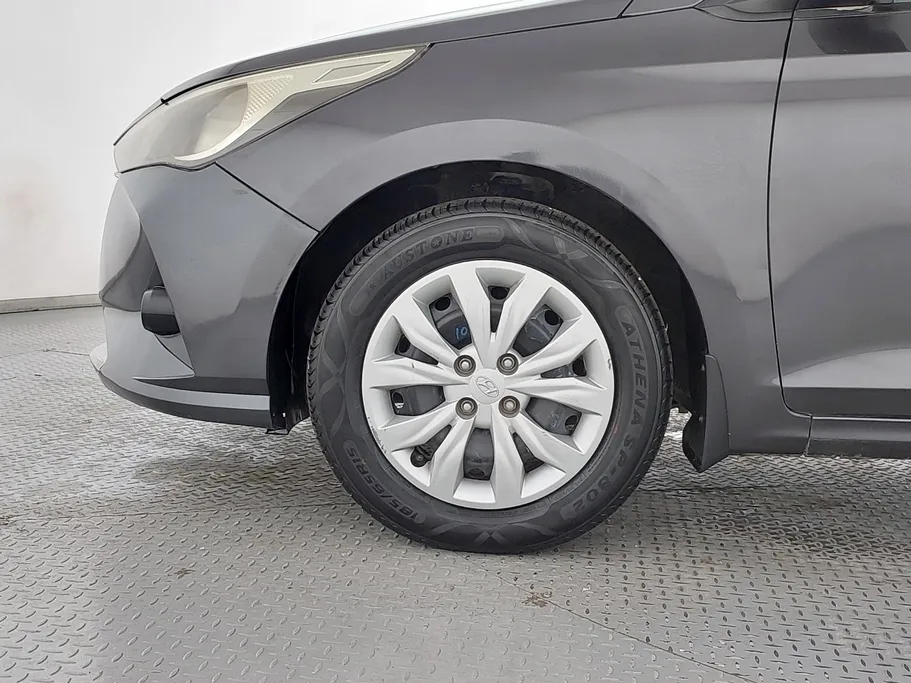 هيونداي اكسنت سمارت 2023 