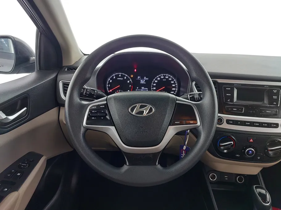 هيونداي اكسنت سمارت 2023 