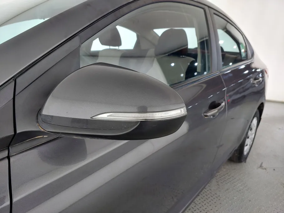 هيونداي اكسنت سمارت 2023 