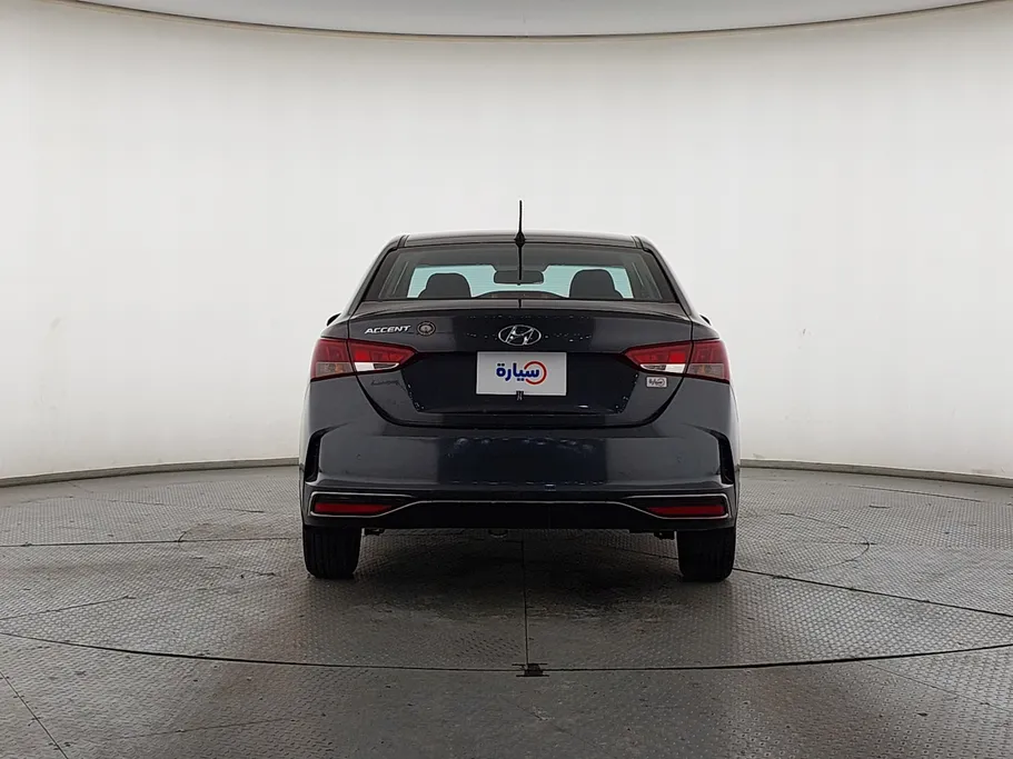 هيونداي اكسنت سمارت 2023 