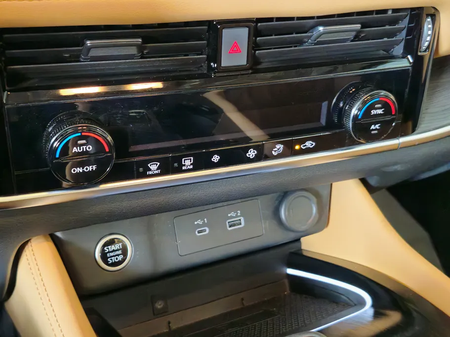 2024 Nissan Xtrail SV Plus 