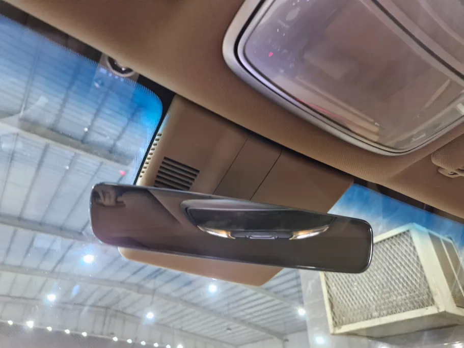 2025 Genesis G80 PRESTIGE 