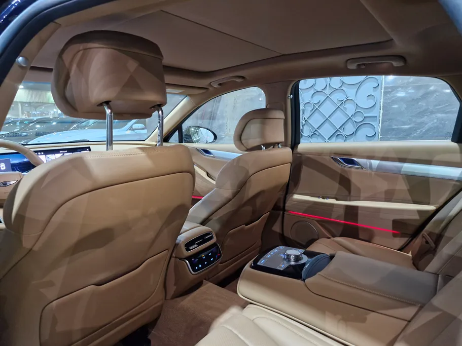 2025 Genesis G80 PRESTIGE 