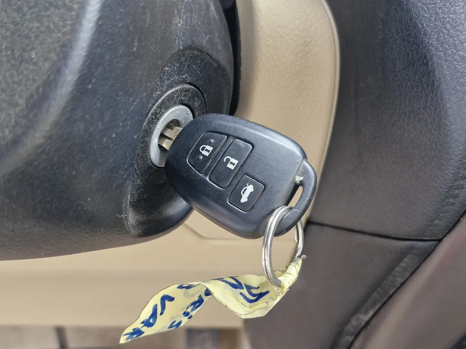 2022 Toyota Yaris  Y 