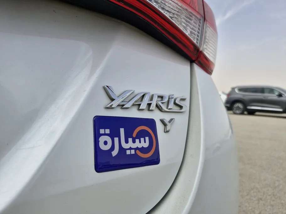 2022 Toyota Yaris  Y 