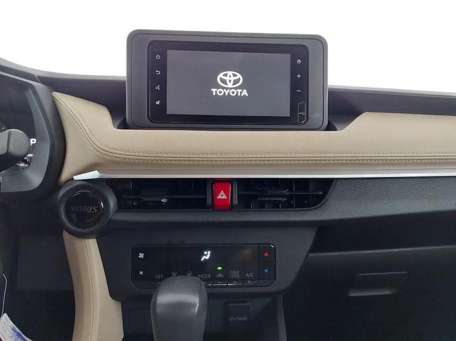 2023 تويوتا Yaris  Y 